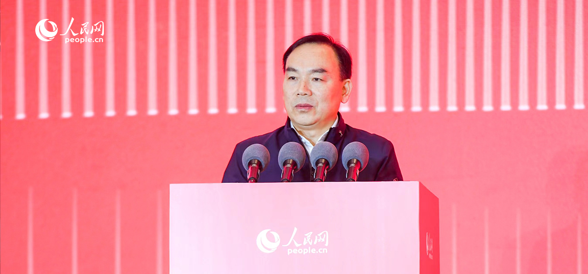 中央网信办网络社会工作局副局长石现升致辞